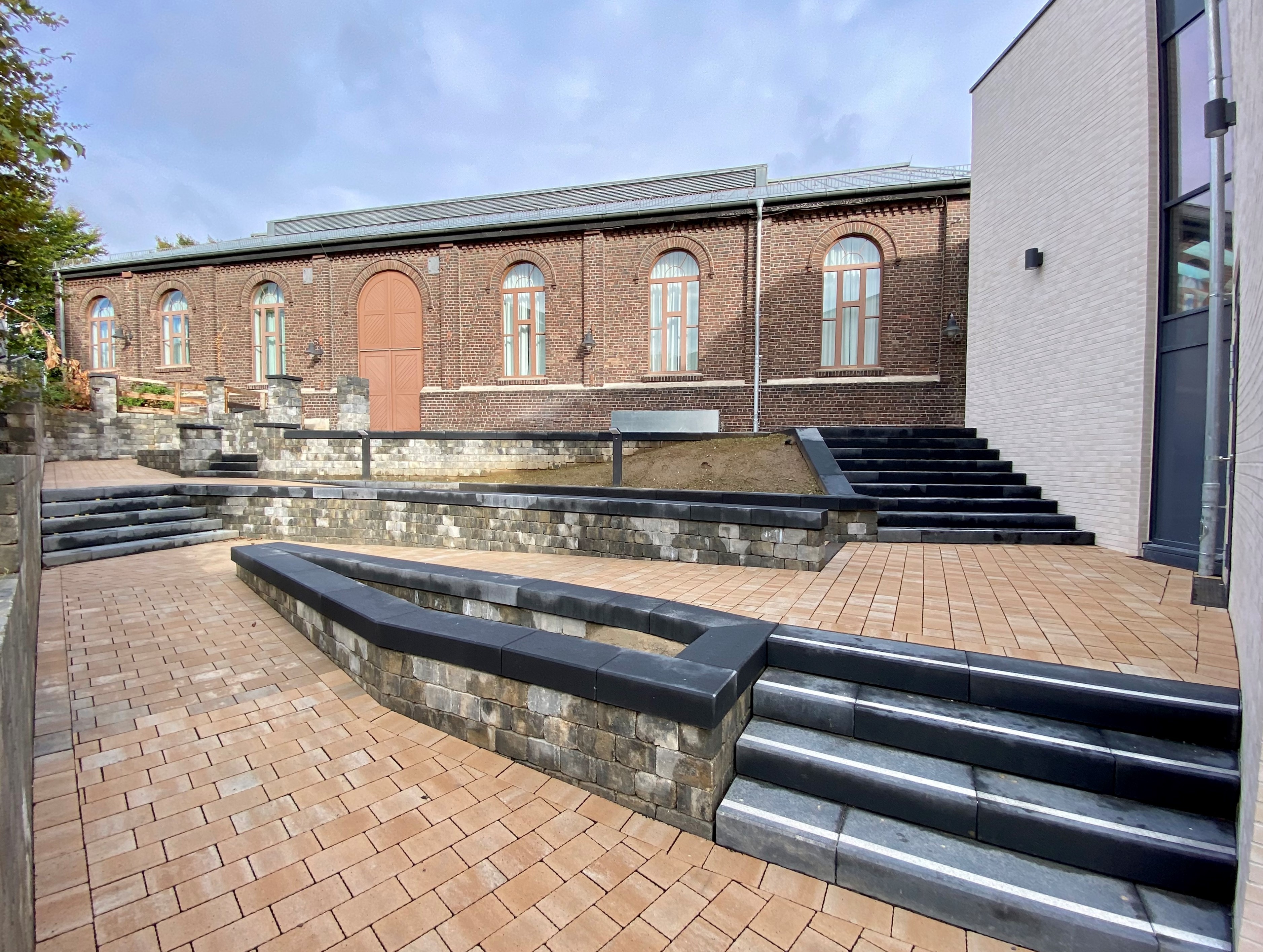 Bürgerhaus Zur KÜZ Außenanlage Bild