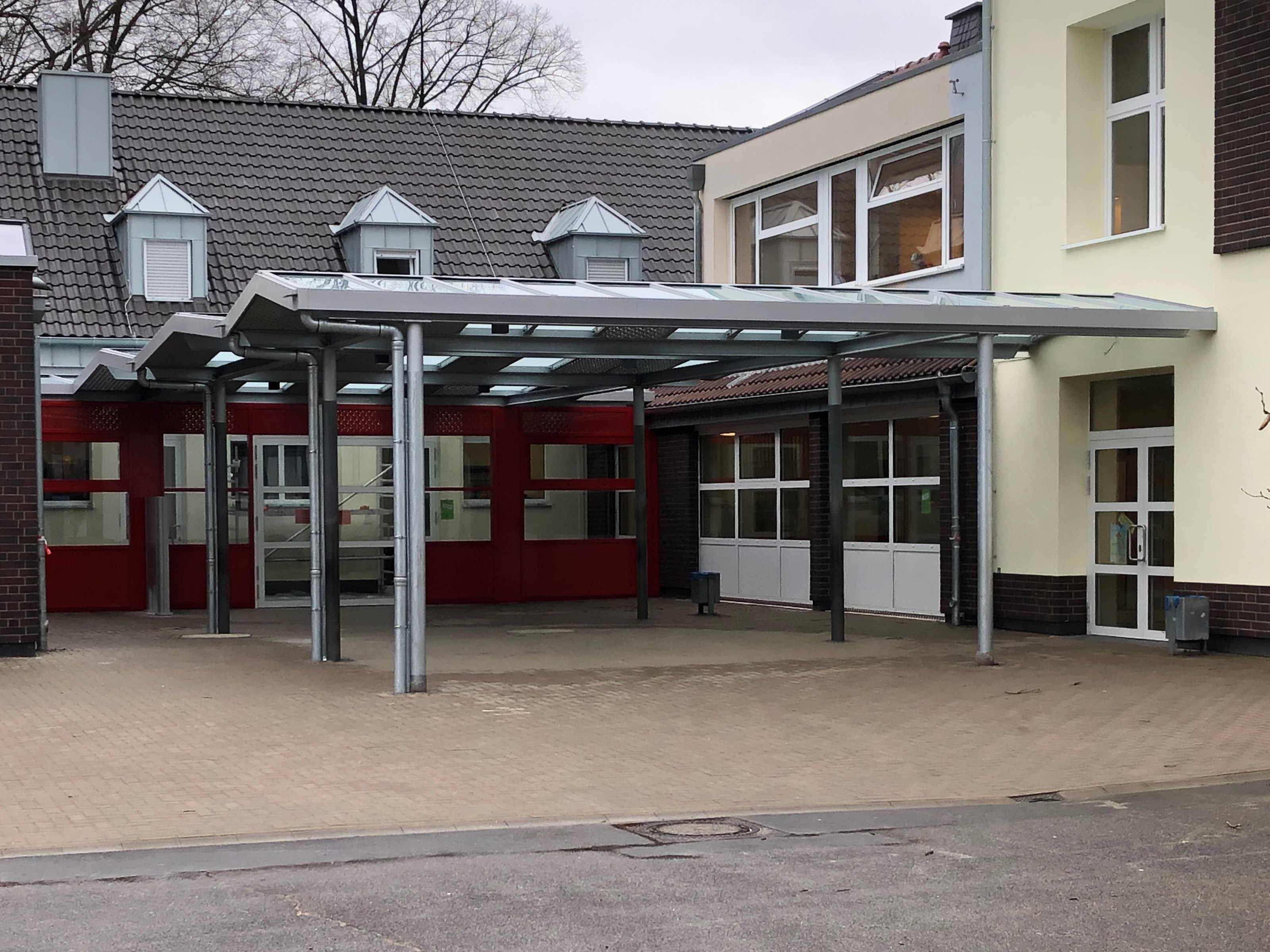 Grundschule Blücherstr Überdachung Bild