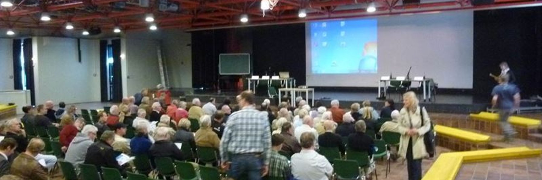Foto Stadtteilkonferenz am 28.04.2015 in der Europaschule Troisdorf Stadtteilkonferenz