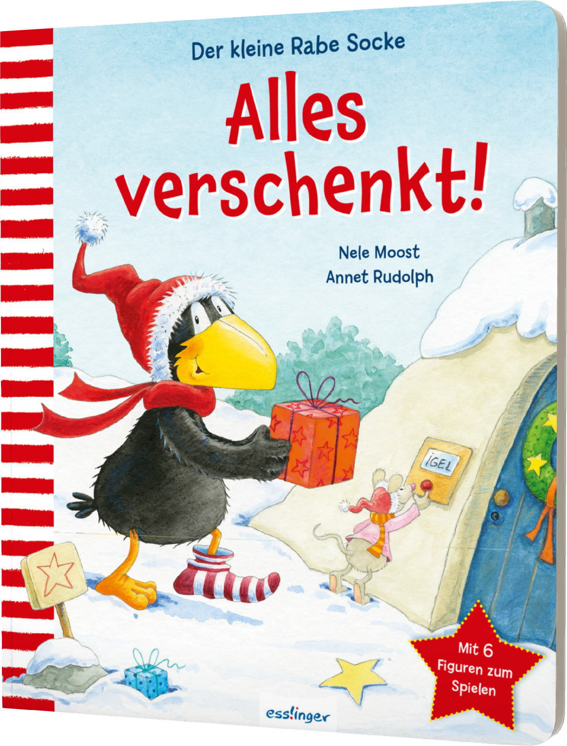 Das Buchcover zeigt den kleinen Raben Socke mit rotem Hut und Weihnachtsgeschenk in der Winterlandschaft. Schnee und ein farbenfrohes Igelhaus umrahmen die Szene.