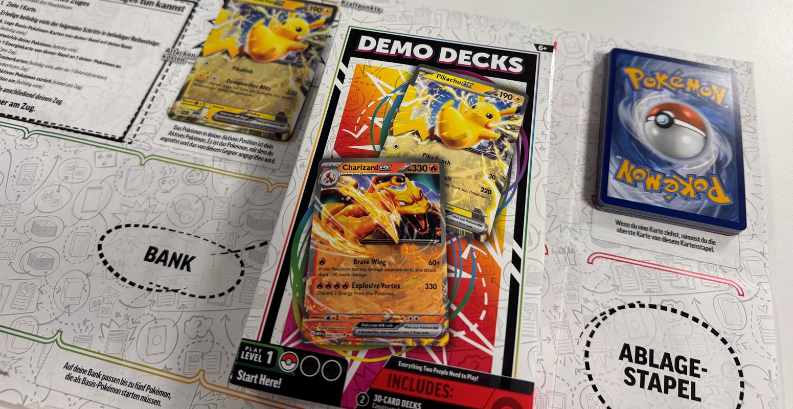 Zu sehen sind Pokemonspiel- und Sammelkarten.