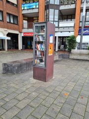 Bücherschrank in der Troisdorfer Fußgängerzone