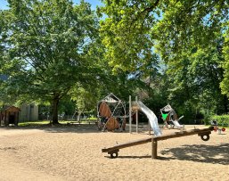 Spielplatz Burg Wissem