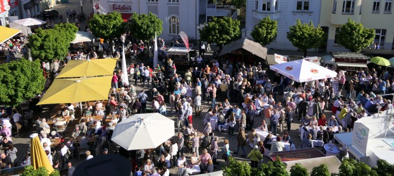 Abendmarkt auf dem Fischerplatz