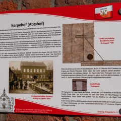Schild an der Route durch Kriegsdorf