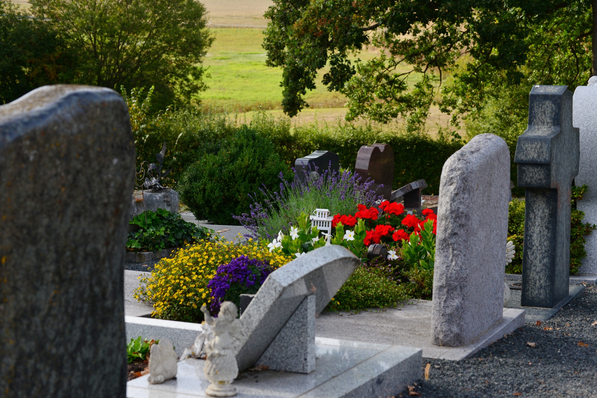 Friedhofsgräber