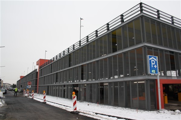 Ein Bild des Parkhauses