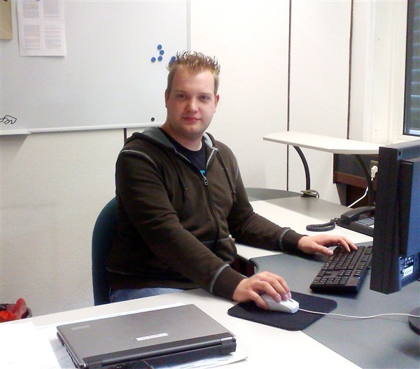 Daniel Schumacher hat WLAN in den Troisdorfer Stadtbibliotheken eingerichtet