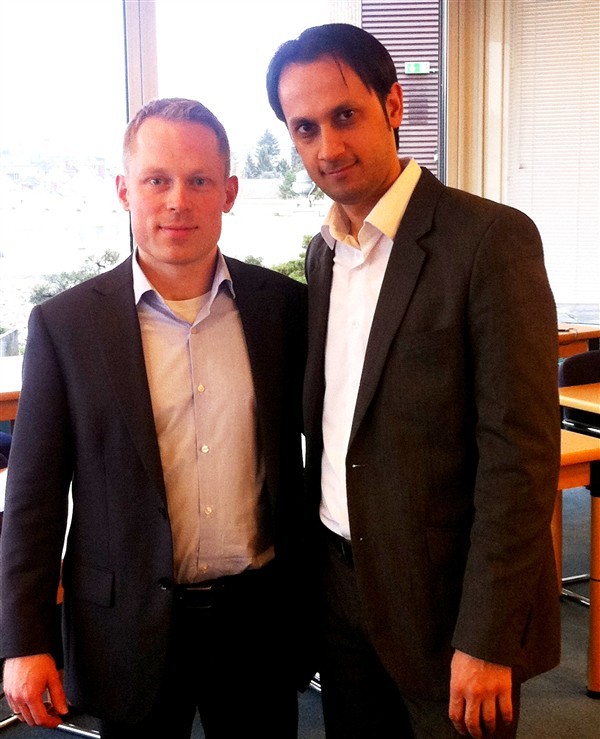 Beraten Migrantenvereine: Abdulrahman Köylüoglu, Vorsitzender des Integrationsrates Troisdorf (rechts), und Johannes Groß vom imap-Institut.