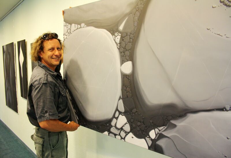 Hilmar A. Röner zeigt eine Auswahl seiner Werke im ARThaus RAThaus.