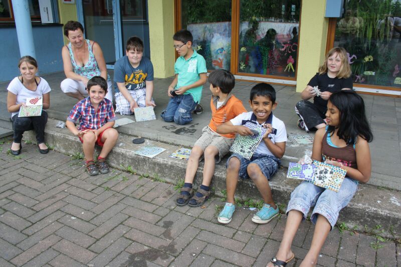 Im Stadtteilhaus FWH wurden mit viel Kreativität Mosaike gestaltet.