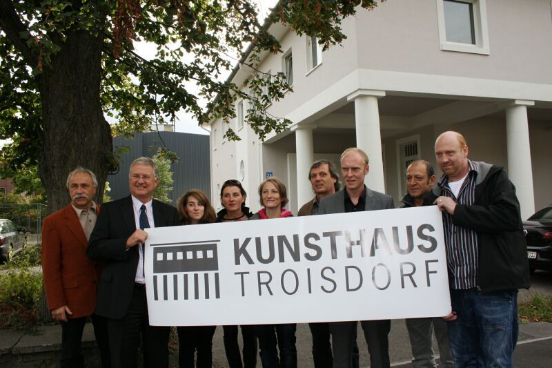 Willkommen bei einer Künstler-Führung durch das neue Kunsthaus.