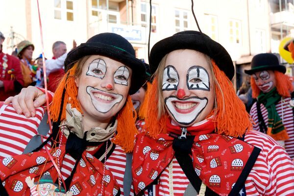 Viel Spaß bei den 10 Troisdorfer Karnevalszügen!