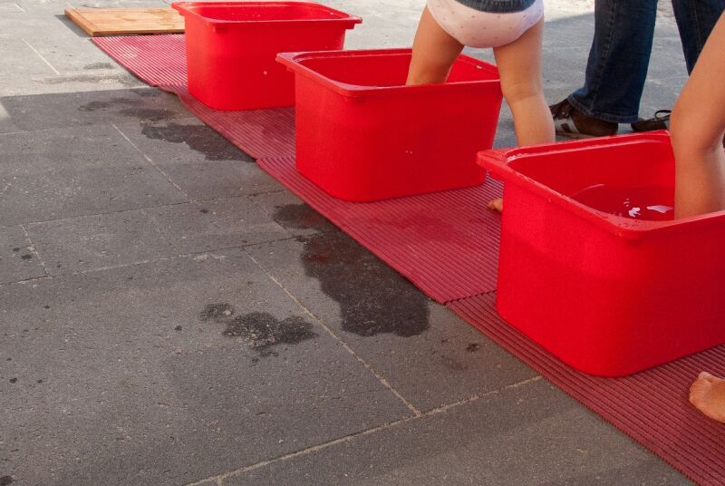 Kneippen macht Spaß in der Kita vital in Müllekoven.