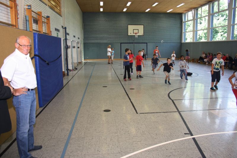 Einer der Standorte für KeTS mit viel Bewegung war die Turnhalle der Grundschule Spich.