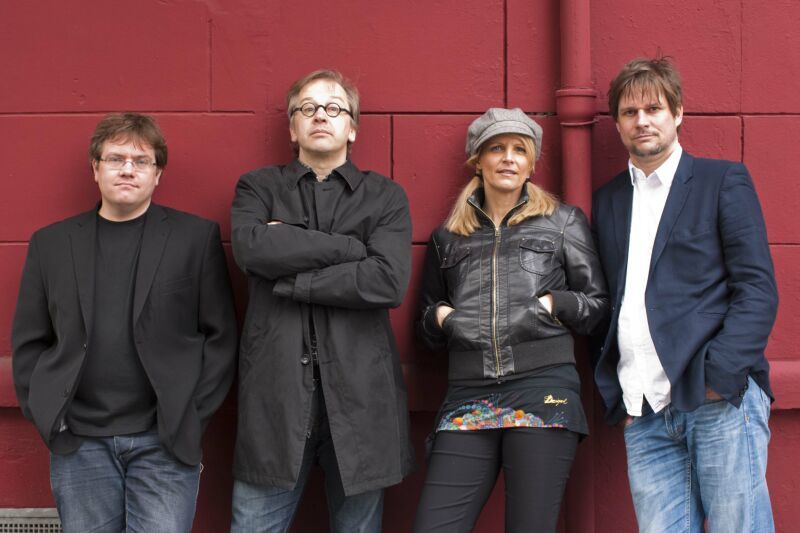 Vier Kabarettisten liefern eine veritable unterhaltsame "Schlachtplatte".