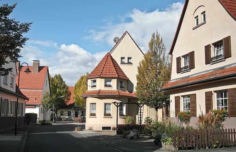 Die Rote Kolonie wird 100, gefeiert wird an der Grundschule Blücherstraße.