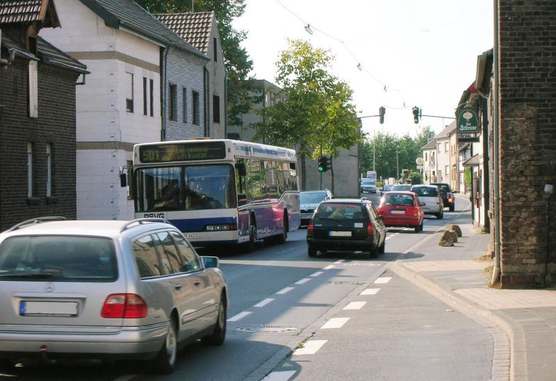 Viel Lärm in viel befahrenen Straßen wie in der Rheinstraße in Eschmar.