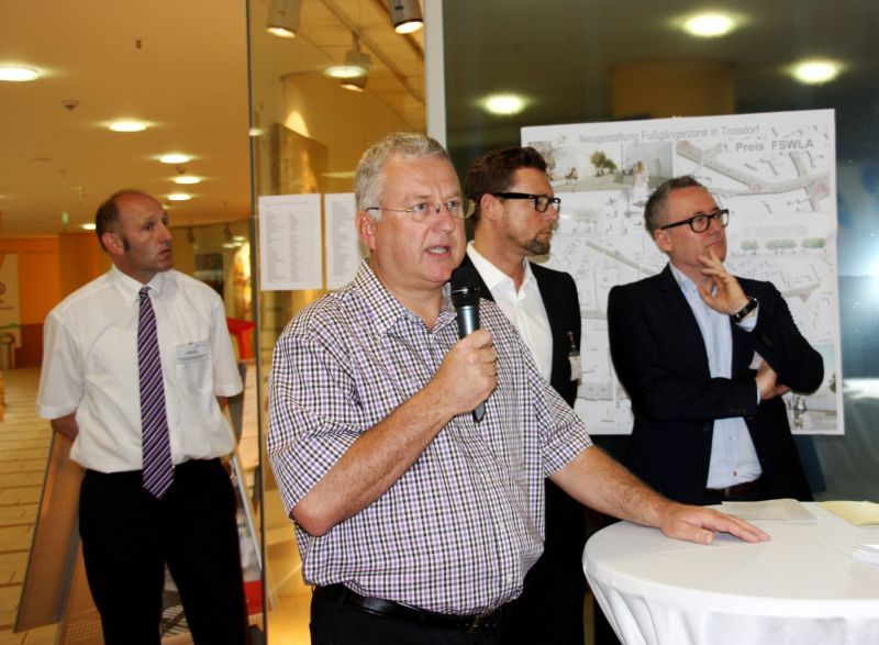 Bürgermeister Jablonski sprach über die Zukunft der Fußgängerzone.