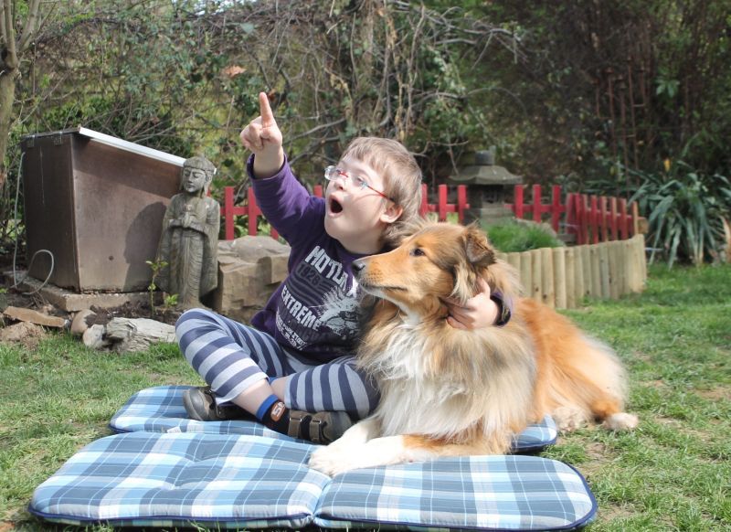 Tivon und Sima sind schon dicke Freunde.