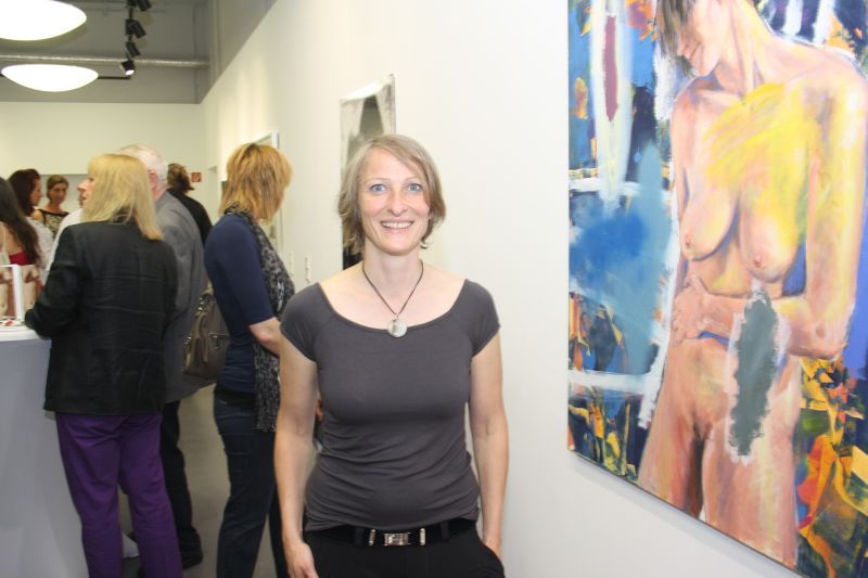 Die Troisdorfer Künstlerin Jette Jertz ist meinem großen Akt in der Ausstellung vertreten.