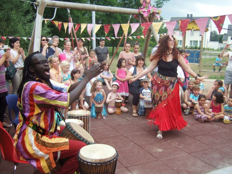Musik, Tanz und viel Spaß: Rund um das Familienzentrum Kita Am Wasserwerk feierten Jung und Alt das Fest der Kulturen.