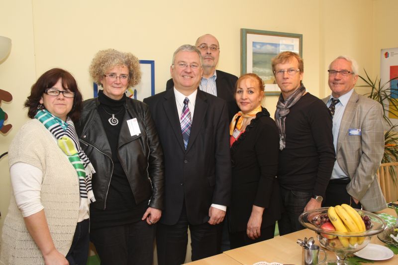 Vertreter des Lions-Clubs und der Stadt Troisdorf standen einem Filmteam aus USA Rede und Antwort.