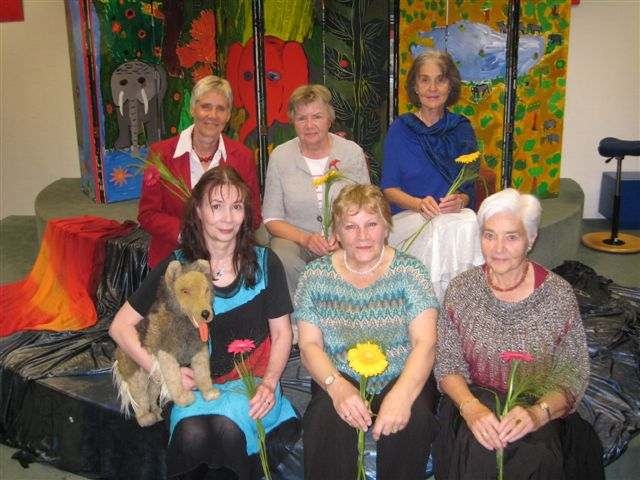 Die sechs Damen vom Märchenkreis