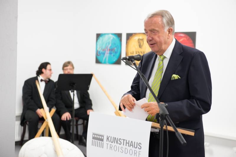 Kulturstaatsminister Bernd Neumann am Rednerpult