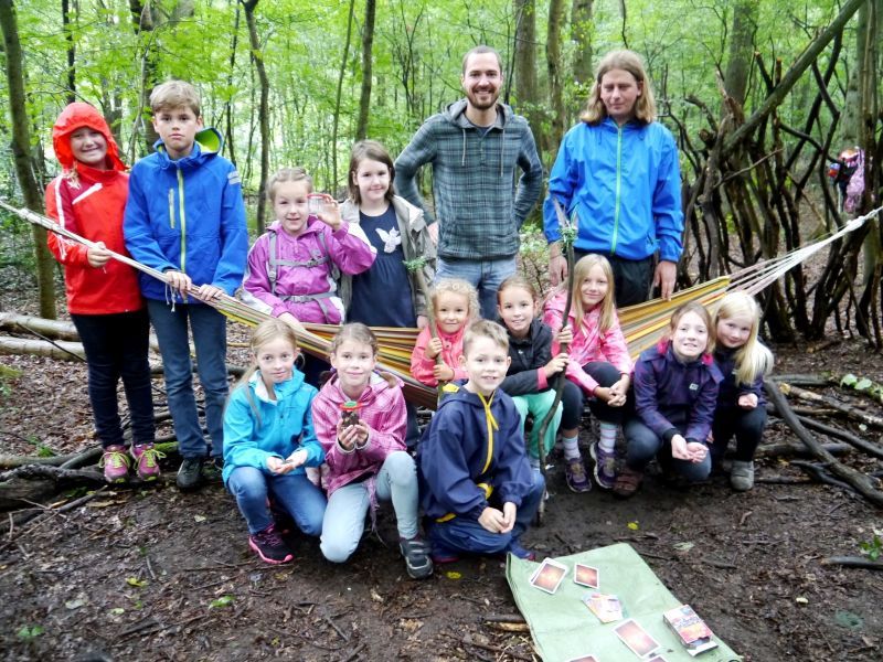 Naturerlebnis mit Hängematte: Im eigenen Camp Spich im Wald zauberten die Kinder