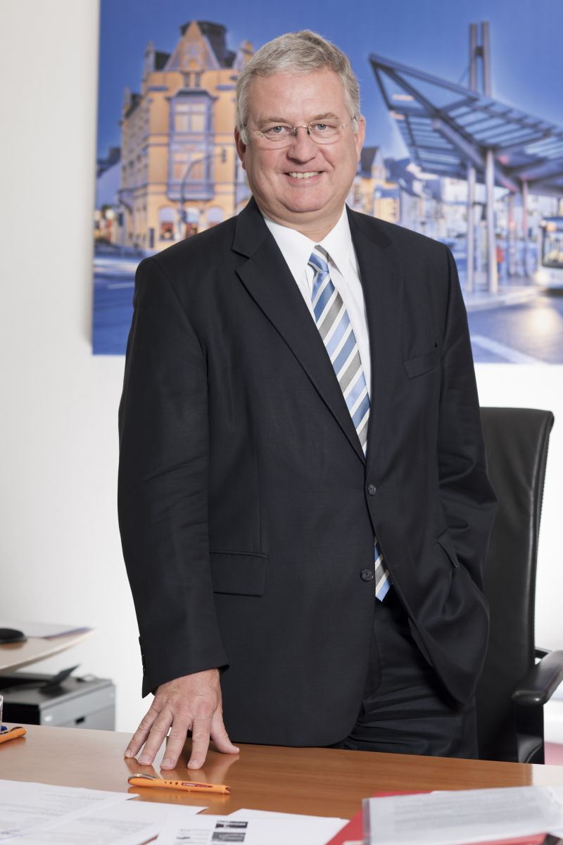 Bürgermeister Klaus-Werner Jablonski wünscht allen Troisdorferinnen und Troisdorfern ein frohes neues Jahr