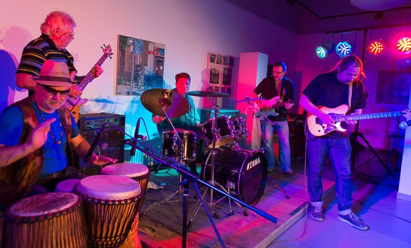 Verschiedene Bands treten bei Termine der Open Scene im Kunsthaus Troisdorf auf