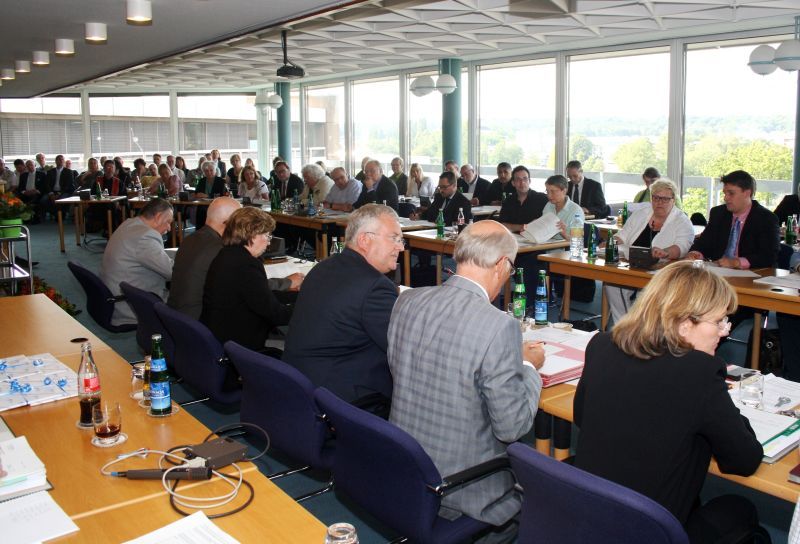 Im Ratssaal tagte der neue Troisdorfer Stadtrat in seiner ersten Sitzung nach den Wahlen