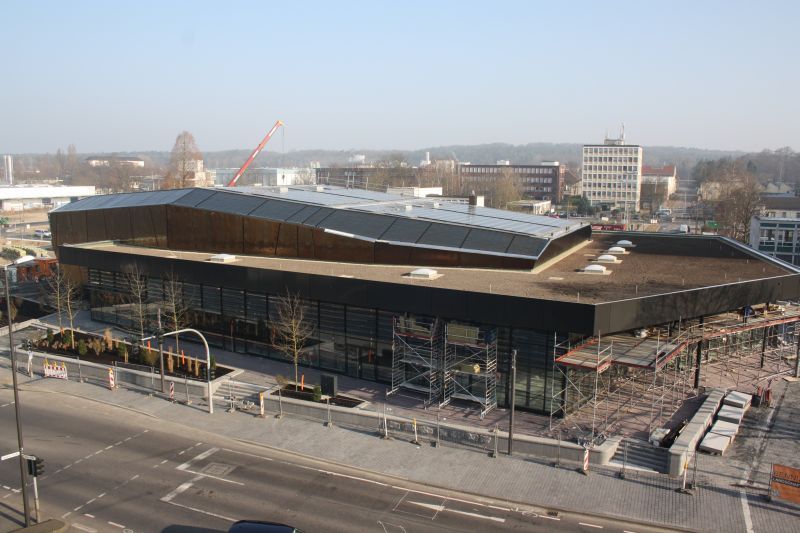 Der letzte Schliff: Die Stadthalle Troisdorf wird für die Eröffnung Ende März fertiggestellt