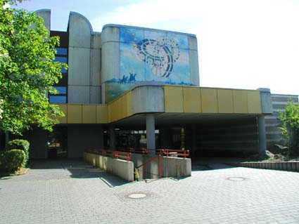 Eingang zur Gesamtschule