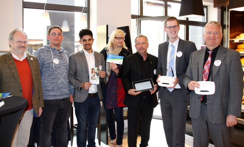Gemeinsamer Start für WLAN in der Troisdorfer Fußgängerzone.