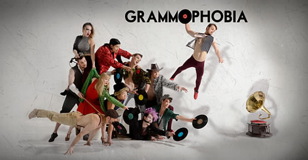 Die poetische witzige Akrobatik-Show Grammophobia kommt in die Stadthalle.