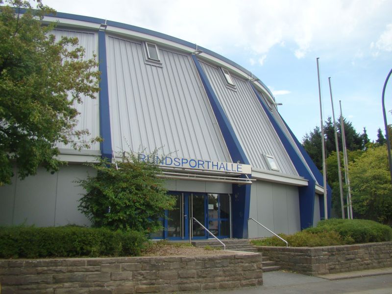 Ein internationales Fußball-Familienfest findet am 15. November in der Rundsporthalle statt.