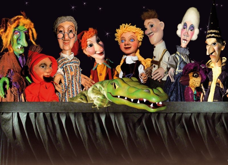 Handpuppen spielen Theater