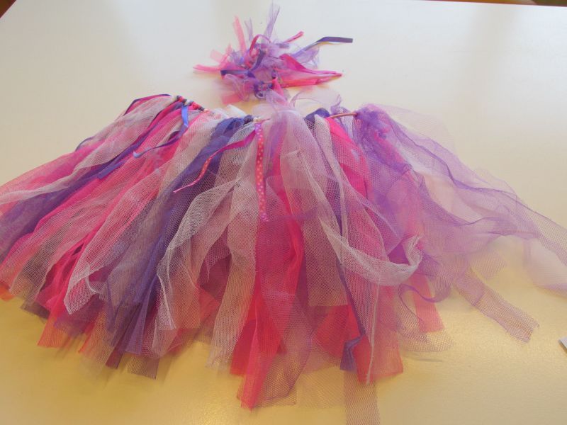 Selbst geknüpftes Kostüm