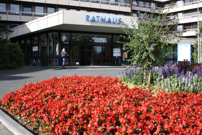 Das Rathaus und andere städtische Häuser sind am 19. April nachmittags geschlossen!