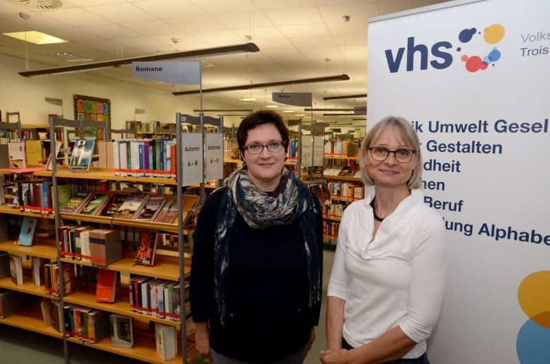 Volkshochschule und Stadtbibliothek im Forum Troisdorf