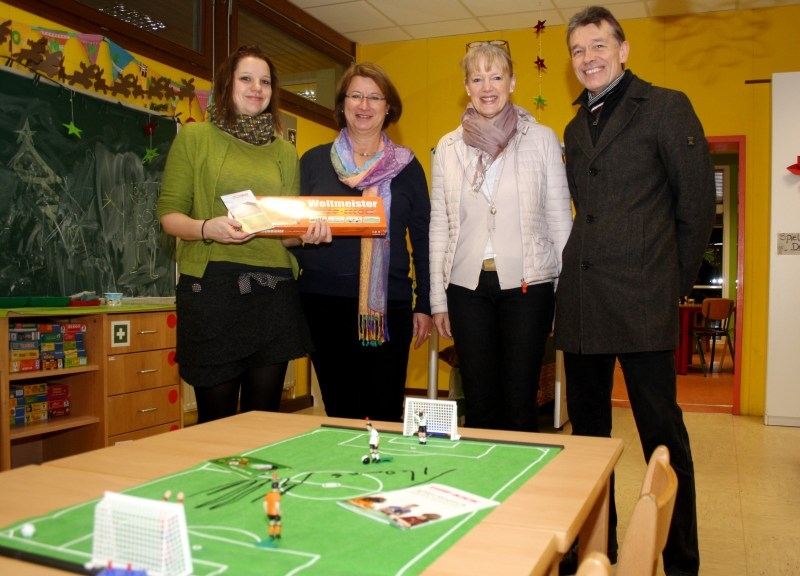 48 dieser Spiele für Kinder spendete der TuS 07 Oberlar.