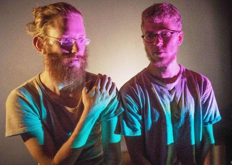 Neue Klänge: Das Duo Caesarean Moons gibt ein Konzert in Troisdorf.