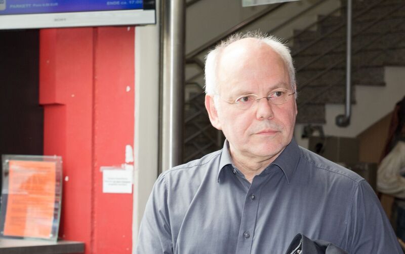 Wilhelm Valder vor der Premiere seines Imagefilms.