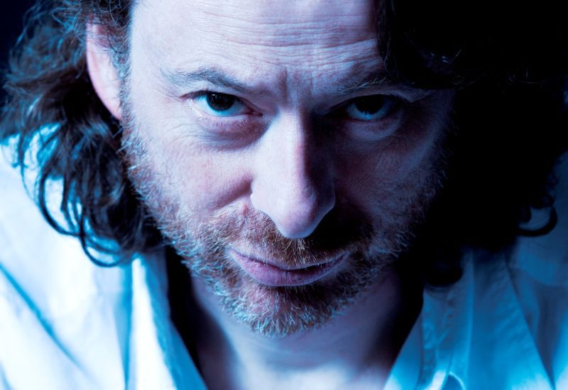 Krimi-Autor Guido M. Breuer liest in der Stadtbibliothek.