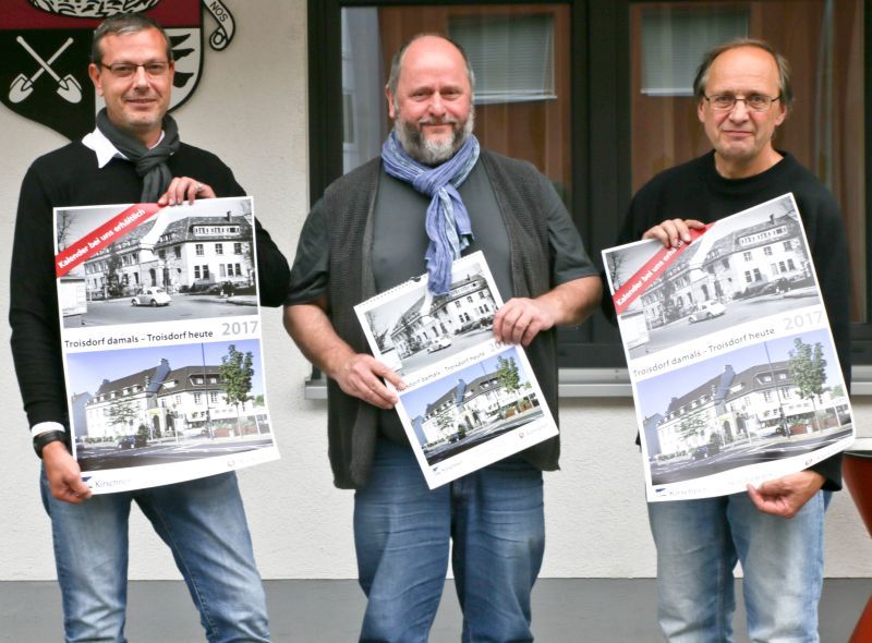 Der Troisdorfer Kalender 2017 mit Fotos von damals und heute wurde vorgestellt.