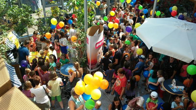 Die Teilnehmer des Sommerleseclubs besuchten zum Abschluss das Cineplex Troisdorf.