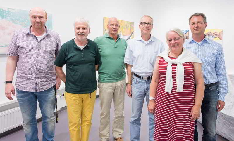 Der neue Vorstand der Freunde & Förderer des Kunsthauses Troisdorf mit (v.l.n.r.) Geschäftsführer Frank Baquet, Vorsitzender Peter Siegmund, der stellvert.  Vorsitzende Gerd Weyel Stefan Reh und Heidi Rahmel (Beisitzer) sowie Schriftführer  Sascha Wiesmann.