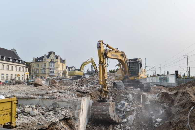 Die Abrissarbeiten auf dem Bahnhofsgelände in Troisdorf sind beendet.
